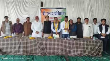 हाटपिपल्या: नानूखेड़ा में एसआईआर को लेकर कांग्रेस के बूथ लेवल एजेंट की बैठक आयोजित