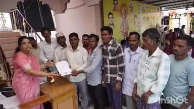 సాలూరు మండలం చింతామల గ్రామానికి రహదారి సౌకర్యం కల్పించాలని గిరిజన సంక్షేమ శాఖ మంత్రిని కోరిన గిరిజనులు