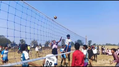 भीमपुर: चांदू के संकूल शिक्षा केन्द्र में सांसद खेल महोत्सव का शुभारंभ, 12 गांवों के खिलाड़ियों ने लिया हिस्सा