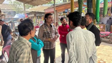 जैसीनगर: जैसीनगर एसडीए ने SIR कार्य का निरीक्षण किया, BLO को निर्देशित किया और ग्रामीणों से चर्चा की