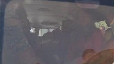 কোচবিহার ২: "মোবাইলে গেম খেলতে গিয়ে প্রেম"অসম থেকে ছুটে এলো তরুণী,চাঞ্চল্য কোচবিহার খাগড়াবাড়িতে