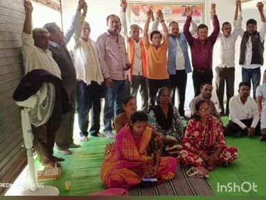 चिमूर: राष्ट्रवादी शरद पवार शिवसेना उबाटा वंचित उमेदवारांची बैठक संपन्न