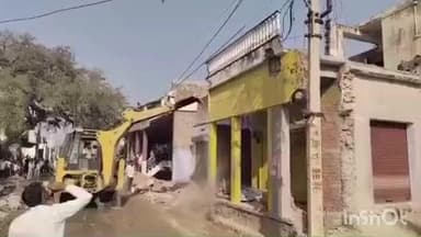 दांतारामगढ़: खाचरियावास में पचार स्टेट हाईवे पर प्रशासन ने सड़क निर्माण के लिए हटाया अतिक्रमण