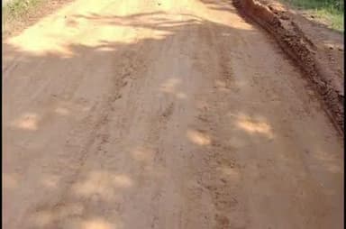 लाखांदूर: दोन जिल्ह्याच्या सीमेवरील अडकलेला रस्ता बांधकाम करा. भाजपा तालुका महामंत्री विजय खरकाटे यांची प्रशासनाला मागणी