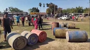 মেখলিগঞ্জ: বড়কামাত এলাকায় তেলের ট্যাঙ্কার বিস্ফোরণের পর ফাঁস হলো ভয়ংকর কারবার, প্রশাসন কেনো শীত ঘুমে?