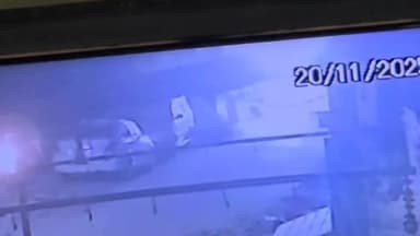 देसूरी: आबादी क्षेत्र में सड़कों पर दौड़ता हुआ नजर आया भालू, पूरी वारदात सीसीटीवी कैमरे में हुई कैद, ग्रामीणों में बना हुआ खौफ