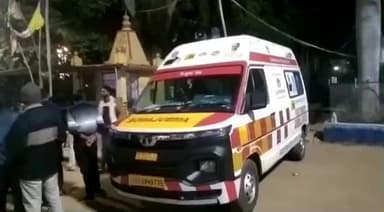 कुंडम: ग्राम नेगई यादव होटल के पास कार ने बस का इंतजार कर रही तीन महिलाओं को मारी टक्कर, मामला दर्ज