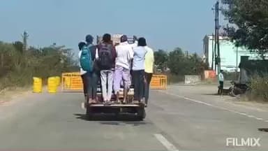 भोकर: भोकर - किनवट मार्गावरील अवैध प्रवासी वाहतूक करणाऱ्या ऑटोचा व्हीडिओ समाज माध्यमावर व्हायरल : लक्ष देण्याची मागणी