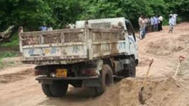 ధర్మారం: అక్రమ ఇసుక రవాణా చేస్తే కఠిన చర్యలు మైనింగ్ ఏడి శ్రీనివాస్