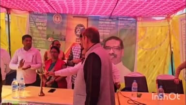 गारू: धानगरटोला में 'आपकी योजना, आपकी सरकार, आपके द्वार' कार्यक्रम में मईया सम्मान योजना के 27 नए आवेदन आए