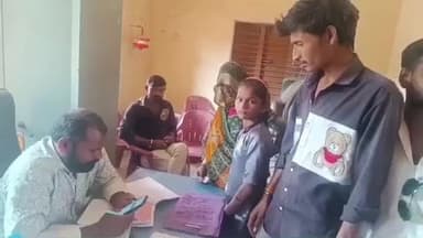 સાંતલપુર: સાંતલપુર પંથકમાં કૃષિ રાહત સહાયના ફોર્મ ભરવાના વીસીઇ 100 રૂપિયા ઉઘરાવતા હોવાના આક્ષેપો થયા