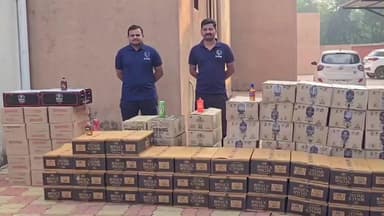 પલસાણા: સુરત જિલ્લા LCB પોલીસે જોળવા ખાતે બંધ મકાનમાંથી 9.52 લાખનો વિદેશી દારૂનો જથ્થો ઝડપી બેને વોન્ટેડ જાહેર કર્યા