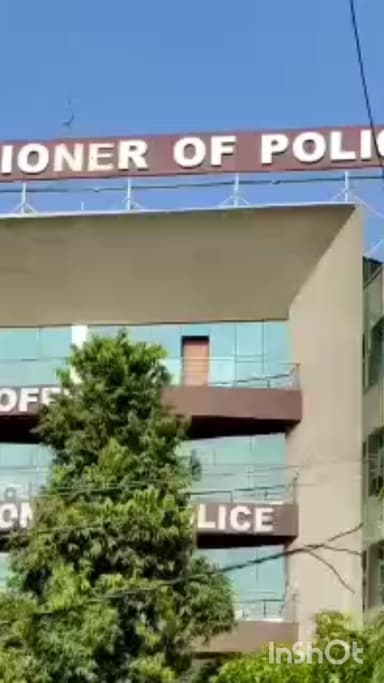 गुरुग्राम: शादी का झांसा देकर युवती से रेप, आरोपी ने 15 लाख रुपए ट्रांसफर करा गेस्टहाउस में छोड़ा