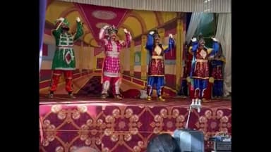 മാനന്തവാടി: മാനന്തവാടി GVHSS ൽ നടന്ന വയനാട് ജില്ലാ സ്കൂൾ കലോത്സവമേളയിൽ ഇക്കുറിയും കലാകിരീടം ചൂടി മാനന്തവാടി ഉപജില്ല