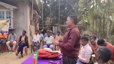 রাজগঞ্জ: নাগেশ্বরী চা বাগানে অখিল ভারতীয় ওরাওঁ সমাজ সমন্বয় সমিতির তরফে একটি সভা করা হয়