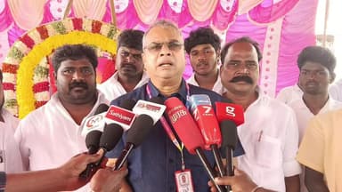 செய்யூர்: கல்பாக்கம் அடுத்த கூவத்தூர் பகுதியில் பிருந்தா சபாபதி அறக்கட்டளை தலைவர் ரமேஷ் சபாபதி,பேட்டி