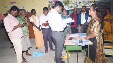 சின்ன சேலம்: குரால்,கூகையூர் உள்ளிட்ட பகுதிகளில் சிறப்பு வாக்காளர் தீவிர திருத்த பணி - ஆட்சியர் ஆய்வு