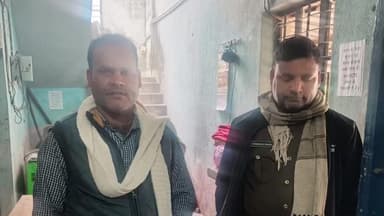 कोचस: बलथरी में पंचायत सचिव एवं कार्यपालक सहायक से अभद्र व्यवहार के मामले में पुलिस ने 2 आरोपियों को भेजा जेल, एक की तलाश जारी