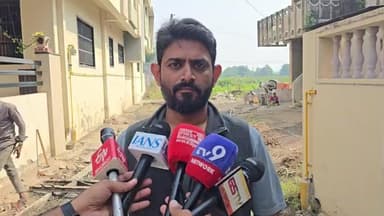 ઉમરપાડા: કુડસદ ગામે ખરાબ રસ્તાના કામને લઈને ગ્રામ પંચાયતના સભ્ય ભાવિક ભાઈએ આપી પ્રતિક્રિયા.