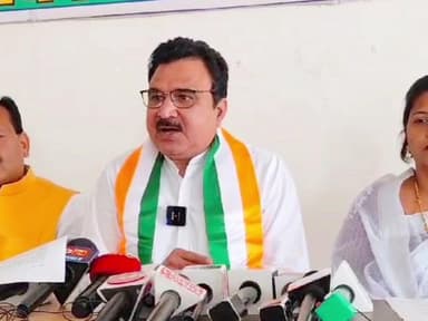 बागबाहरा: कोल्दा में महिला-पुरुष कबड्डी प्रतियोगिता का शुभारंभ विधायक ने किया