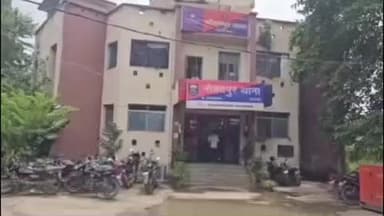 नौबतपुर: नौबतपुर पीपलवां मार्ग पर तेज रफ्तार कार ने बाइक सवार को मारी टक्कर, दो घायल