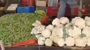 टापरी: टापरी सब्जी मंडी में सेब सीजन समाप्ति के बाद व्यापारियों ने सब्जियों को बेचने का काम शुरू किया