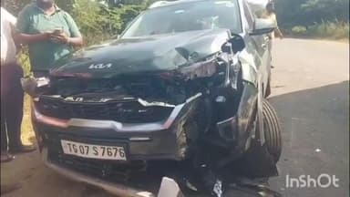 చొప్పదండి: కొండగట్టు దర్శనానికి వెళ్తున్న చొప్పదండి ఎమ్మెల్యే మేడిపల్లి సత్యం కాన్వాయ్ లోని కార్లకు ప్రమాదం.