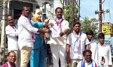 కల్వకుర్తి: కల్వకుర్తిలో అంబేద్కర్ విగ్రహం వద్ద బీసీ సంఘం నేతల నిరసన కార్యక్రమం