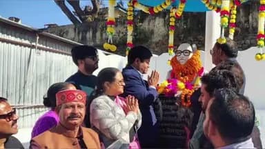 पुरोला: पुरोला में पूर्व पर्वतीय विकास मंत्री बरफिया लाल जुवांठा की 24वीं पुष्य तिथि पर संगठनों ने किया माल्यार्पण
