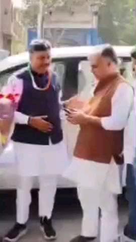 बहरोड़: नेता प्रतिपक्ष टीकाराम जूली बहरोड पहुंचे, बोले- सरकार नहीं, सर्कस चल रहा है, अंदरूनी विवादों के कारण सीएस को हटाया गया