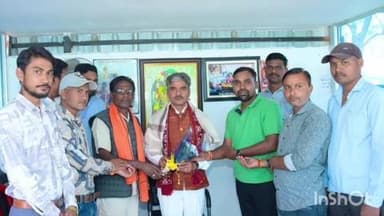 थानखम्हरिया: साजा विधायक कार्यालय में लोधीकांपा सेवा सहकारी समिति के पदाधिकारियों ने विधायक ईश्वर साहू से की सौजन्य मुलाकात