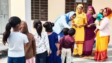 सरवाड़: जोतायां सहित क्षेत्र में 70 प्रतिशत बच्चों को पोलियो बूथों पर पिलाई गई दो बूंद जिंदगी, सुपरवाइजरों ने लिया जायजा