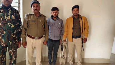 मोदनगंज: ओकरी पुलिस ने ज़िले के टॉप टेन अपराधी को पटना से किया गिरफ्तार, भेजा जेल