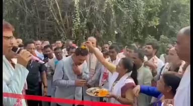 চেঙা: চেঙাৰ মহাপ্ৰভু গৰখীয়া গোসাঁইৰ থানত জুবিন গাৰ্গ সোঁৱৰণী সমূহীয়া ভৱন মুকলি মন্ত্ৰী ৰনজিৎ কুমাৰ দাসৰ