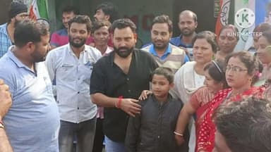 রঘুনাথপুর ২: মৌতড়ে ভোটার সহায়তা কেন্দ্র পরিদর্শন করে আহত তৃণমূল নেতাকে দেখতে তার বাড়ি পৌঁছালেন যুব তৃণমূলের জেলা সভাপতি গৌরব সিং