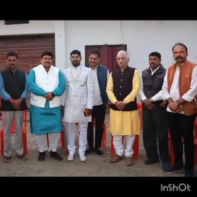 माकड़ोन: उज्जैन सांसद अनिल फिरोजिया ने ग्राम ढाबला हरदू के ग्रामीणों से चर्चा की, विवाह समारोह में हुए शामिल