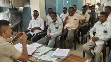 ಕೊಲ್ಹಾರ: ಕೂಡಗಿ ಠಾಣಾ ವ್ಯಾಪ್ತಿಯಲ್ಲಿ ಪರಿಶಿಷ್ಟ ಜಾತಿ ಮತ್ತು ಪಂಗಡದವರ ಸಭೆ ನಡೆಸಿದ ಪೊಲೀಸರು