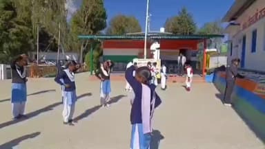 लोहाघाट ब्लाक के जीआईसी दिगालीचौड़ मे त्रैमासिक बालिका आत्मरक्षा प्रशिक्षण का समापन