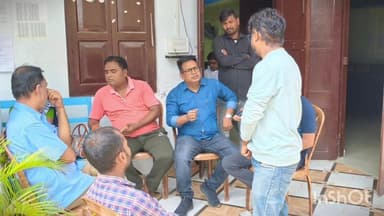 কোচবিহার ১: SIR নিয়ে ডাওয়াগুড়ি অঞ্চলের নেতৃত্বদের সাথে বৈঠকে বসলো এক নং অঞ্চলের ব্লক সভাপতি