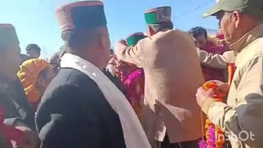 रोहड़ू: छौहारा क्षेत्र के जिगाह वैली में देवता किलबालू महाराज ग्यारी के मंदिर की प्रतिष्ठा में हजारों की संख्या में पहुंचे लोग