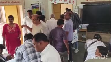 કતારગામ: કતારગામ એસ આઇ આર કામગીરીને લઈને લોકોમાં ભારે ઉત્સાહ જોવા મળ્યો છે જ્યાં નાગરિકો બીએલઓના સમર્થકમાં આવ્યા.