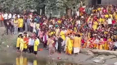 पंचदेवरी: नंदपटी में शतचंडी महायज्ञ के लिए निकली भव्य कलश यात्रा, झरही नदी से किया गया जलभराव