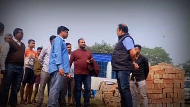 বড়ঞা: যাতায়াতের দুর্ভোগে ইতি! দেবগ্রামে ঢালাই রাস্তার শুভ শিলান্যাস