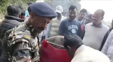 लिट्टीपाड़ा: विधायक हेमलाल मुर्मू की उपस्थिति में धर्मपुर मोड़ से पाकुड़ तक एनएच-333ए निर्माण कार्य का हुआ भूमिपूजन