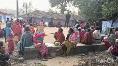 खूंटपानी: खिरी में 'सरकार आपके द्वार' कार्यक्रम को लेकर ग्रामीण मुंडा की अध्यक्षता में हुई बैठक