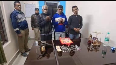 কেতুগ্রাম ২: কেতুগ্রামের মাসুন্ডি গ্রামে গহনার দোকানে চুরির ঘটনায় ধৃত-৩, উদ্ধার করা হয়েছে ২৩ ভরি রূপোর গহনা সহ নগদ ৫৭০০টাকা