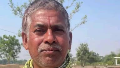 मस्तुरी: ग्राम सेमरताल केंद्र पहुंचे किसानों ने मुख्यमंत्री श्री विष्णु देव साय का किसान हितैषी योजनाओं के लिए आभार जताया