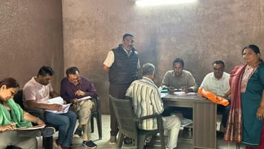 સાણંદ: સાણંદ શહેરમાં એસઆઈઆરની કામગીરી પૂરજોશમાં ચાલુ