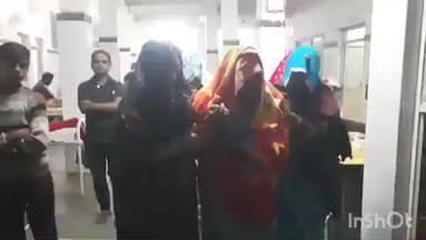 अंबाह: घर की सफाई करते समय खुले तार की चपेट में आई महिला, अस्पताल में इलाज जारी