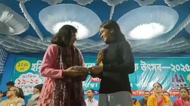 হরিহরপাড়া: SIR নিয়ে আতঙ্কিত থাকায় বইমেলায় ভাটা পড়েছে! হরিহরপাড়ায় পুরস্কার বিতরণের মধ্যে দিয়ে শেষ হলো বইমেলা